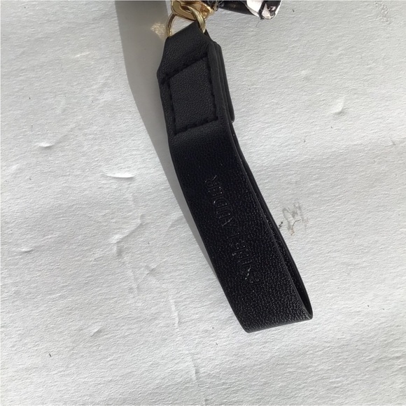 ESTEE LAUDER ZIPPERED COIN CARD CASE NWOT - Picture 6 of 8